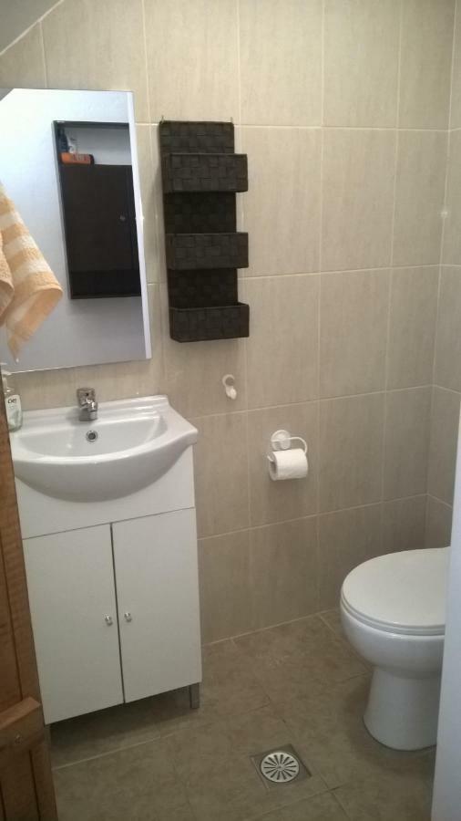 Komissa΄S Beach House Agia Pelagia Eksteriør bilde