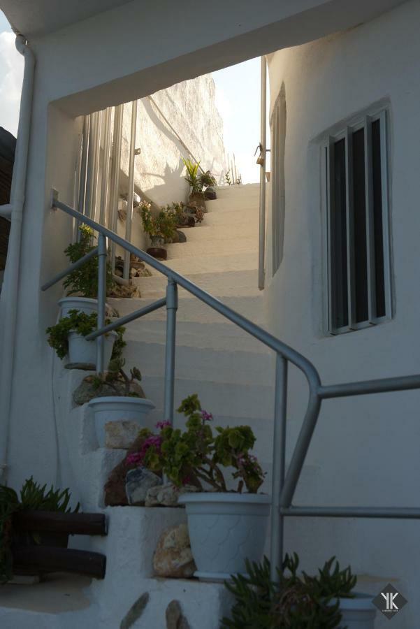 Komissa΄S Beach House Agia Pelagia Eksteriør bilde